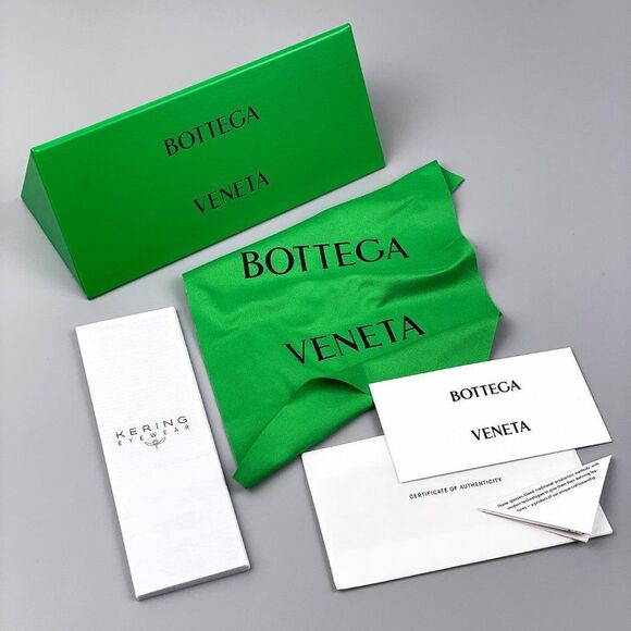 Bottega Veneta BV1176S 001 Sunglasses Black Grey Cat Eye Women main image 7